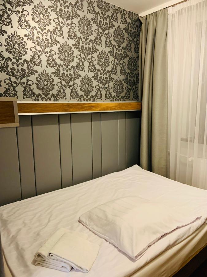 A&P Motel Mikolów Exterior foto